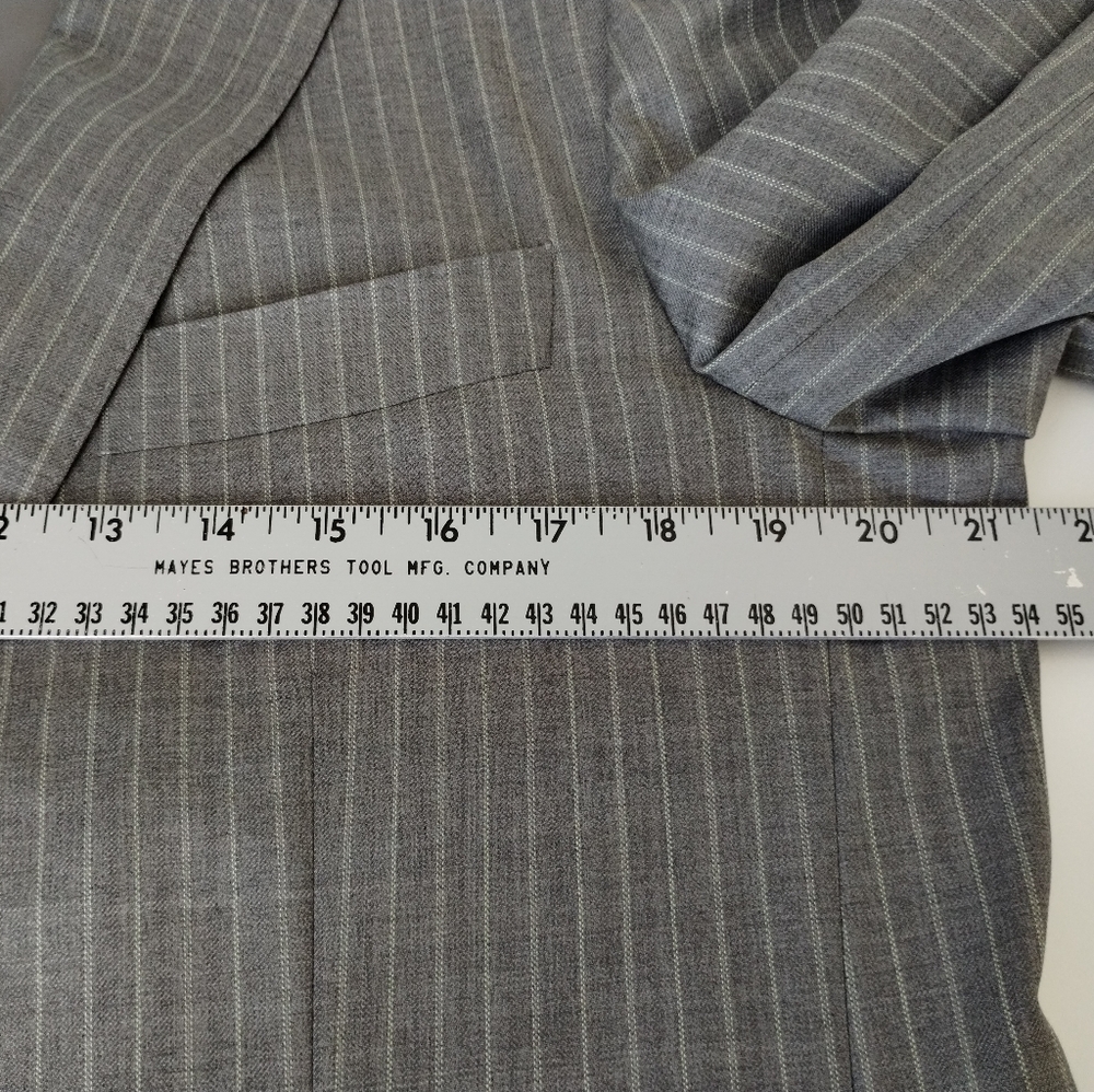 Isaia Napoli Chalk Stripes Men’s Blazer Size 42R - Picture 7 of 13